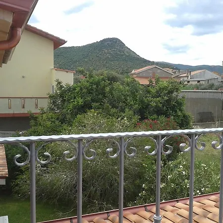 펜션 Casa Di Alice Villamassargia